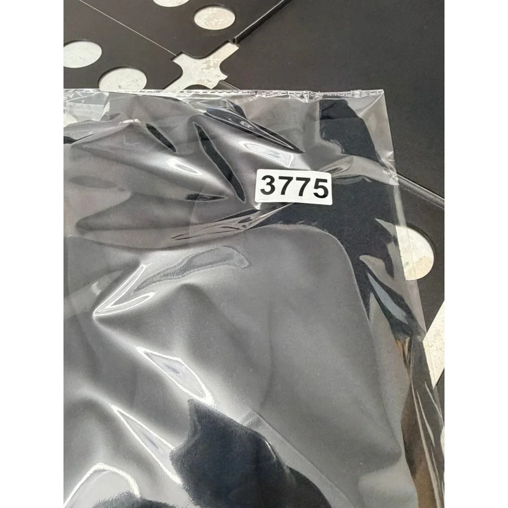 Nike Womens Long Sleeve Graphic Tee Black Silver Logo Oversized Top L 854961-010